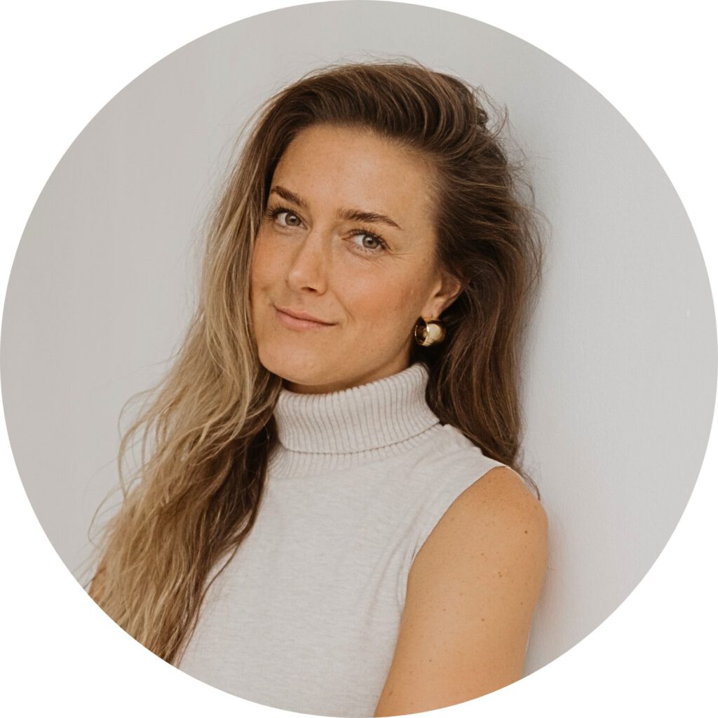 Bridget Barth Holistic Facial Treatment - Ganzheitliche Gesichtsmassage - WandelPur Retreat host 2026 Tobias Steinhaeuser