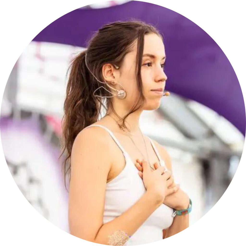Svenja Bade Selbstliebe Yoga WandelPur Festival 2025 Tobias Steinhaeuser